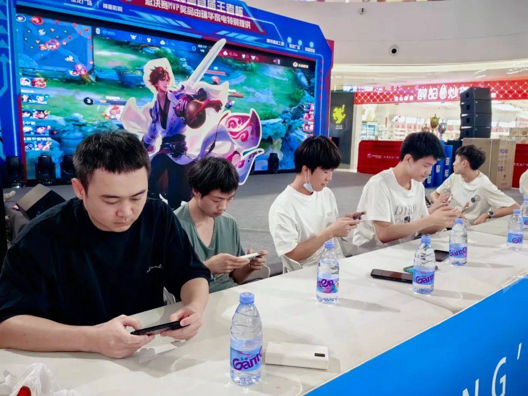 英雄联盟赛事官方：受极端天气影响 解说杯16日门票将全额退款